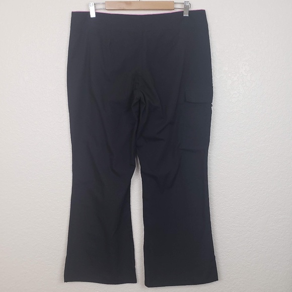Black Wide-Leg Cargo Pocket Zip-Fly Lace-up Closure Women's Scrub Pant - Size MP - Picture 2 of 9